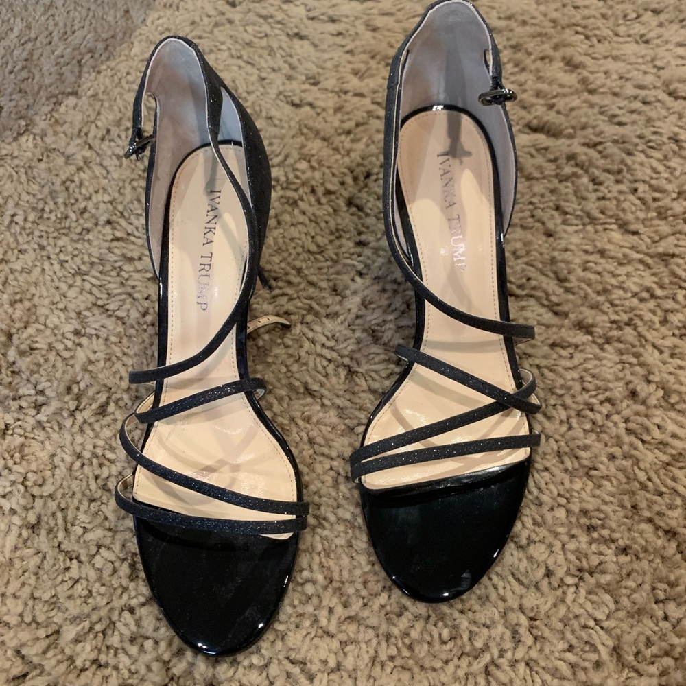 Ivanka trump heels size 7.5